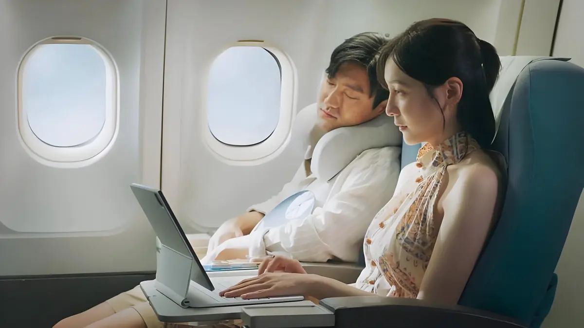 《Flight to Paradise/极乐飞行》HD高清完整版免费看-韩国《极乐飞行》电影未删减版在线播放-全网同步更新