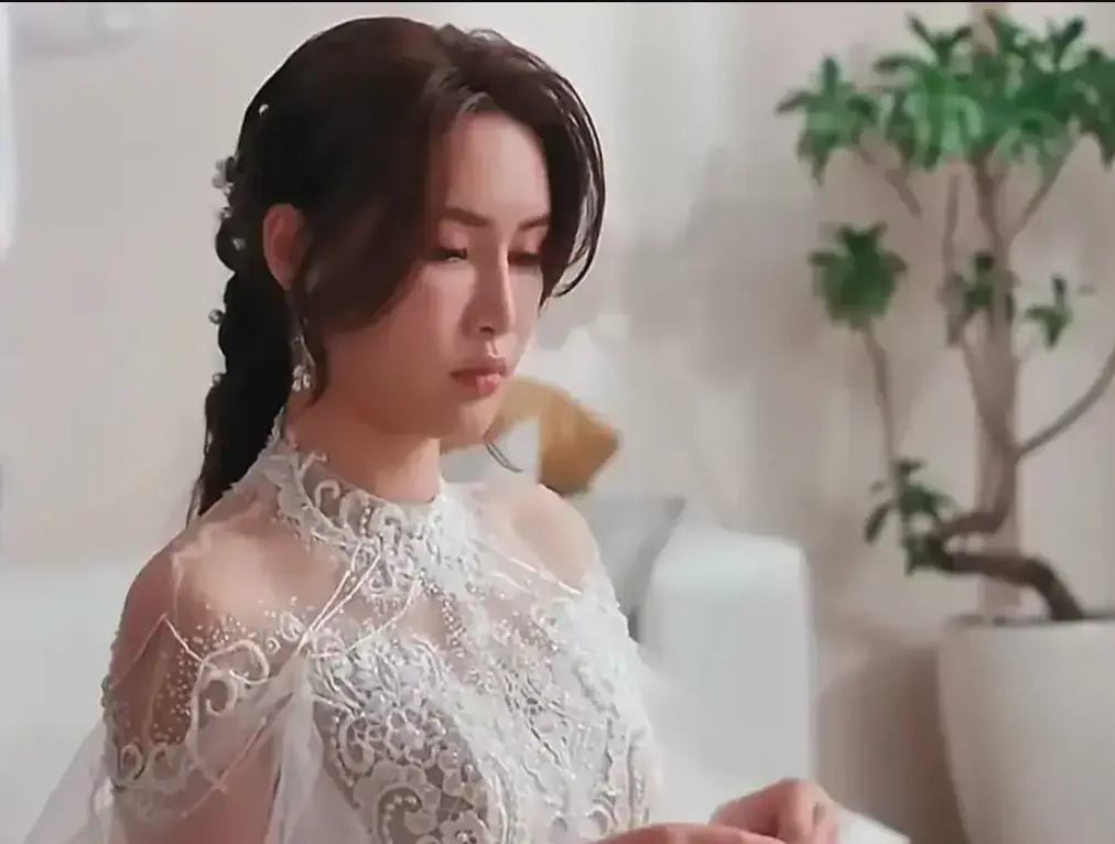 《苏畅-小凤新婚》完整未删减版-艾熙倾情演绎怀旧台味风情-4K高清无码免费下载-苏畅-小凤新婚完整版在线观看