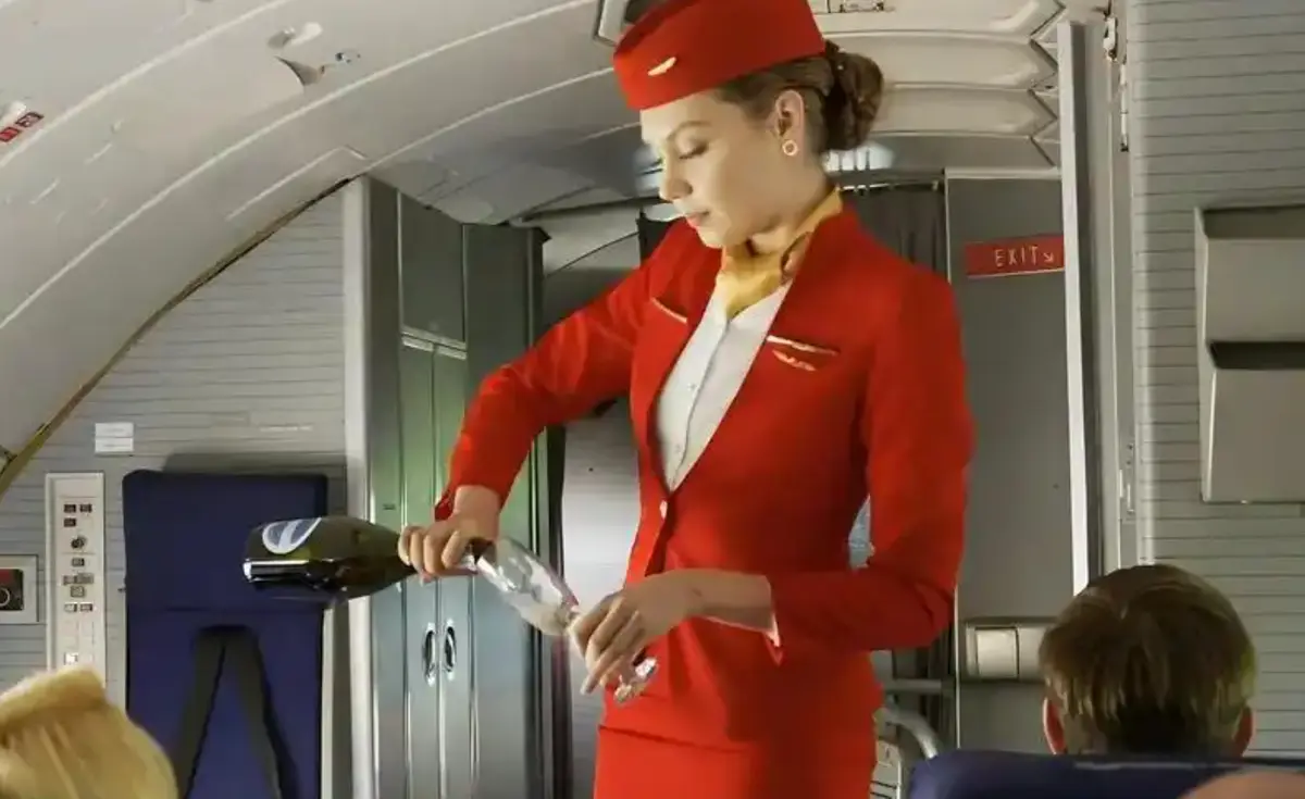 《法国空乘4》法版高清在线观看免费-法国空乘4全集完整版未删减高清播放-欧美电影4K画质免费观看-2026法国空乘4完整版VS影院