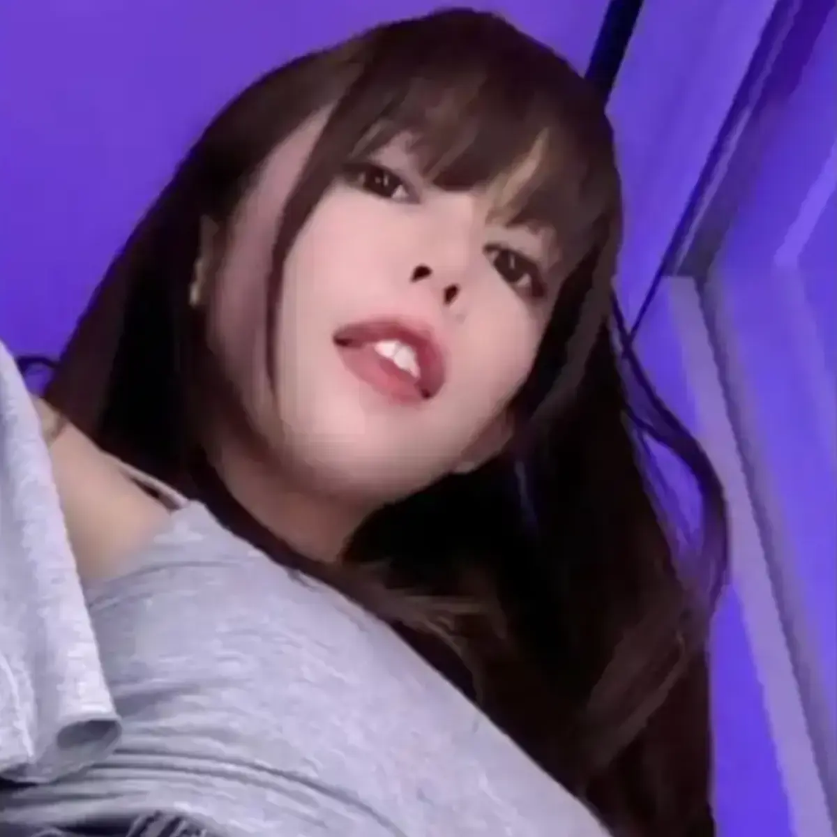 绯红小猫kittyxkum无删减版全集免费观看-《绯红小猫kittyxkum》1080P高清画质播放-蓝光完整版无广告在线看